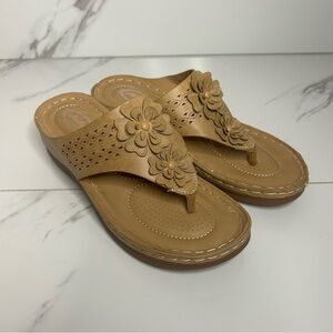 Atalina Tan Floral Women's Sandals Size 7.5